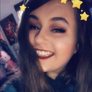 Meet your Posher, Casey